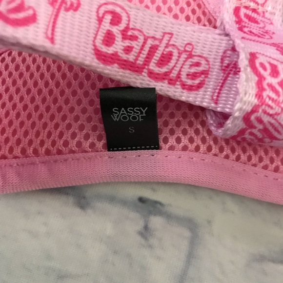 Barbie x SASSY WOLF Harness & Leash. Size:Small - Picture 3 of 4